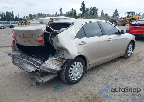 2007 Toyota Camry Ce/Le/Xle/Se z USA, uszkodzony, nr VIN 4T1BE46K874648775